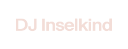 Das Logo von DJ Insekind in Pink, einem empfohlenen Partner für Hochzeitsmusik.